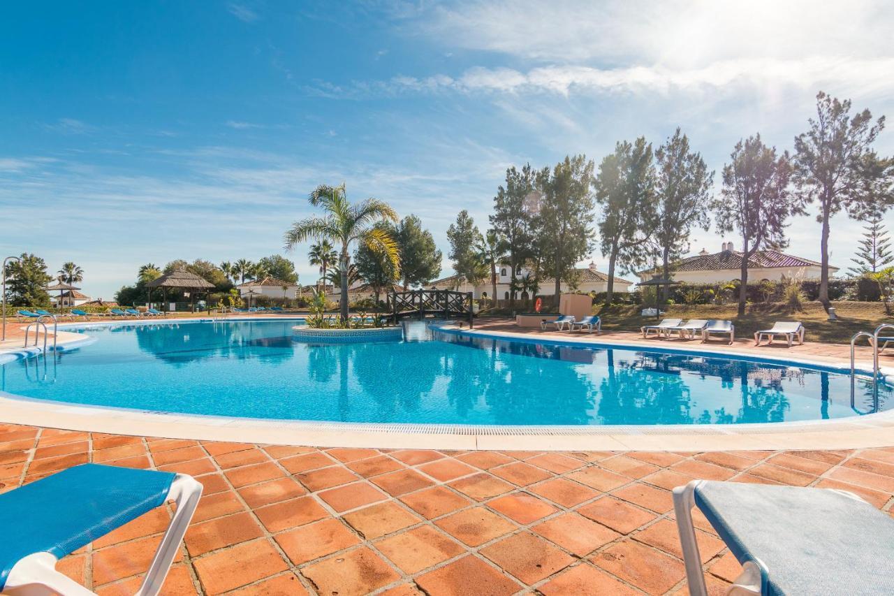 2258-Superb 1 Bedroom-Terrace And Sea View Castillo de Sabinillas Exterior foto